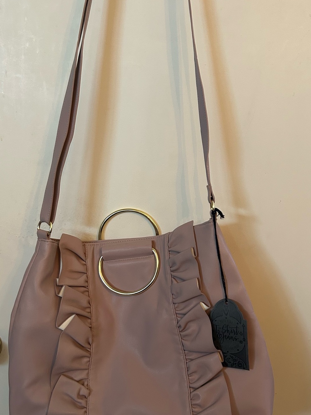 T-Shirt & Jeans Pink Ruffle Shoulder Bag with Gold Ring